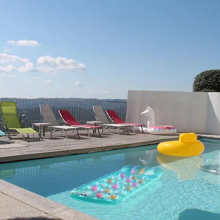 Avec Piscine Villa