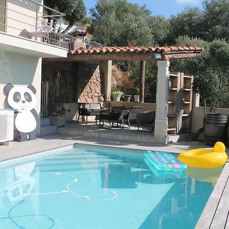 Avec Piscine * Sotta